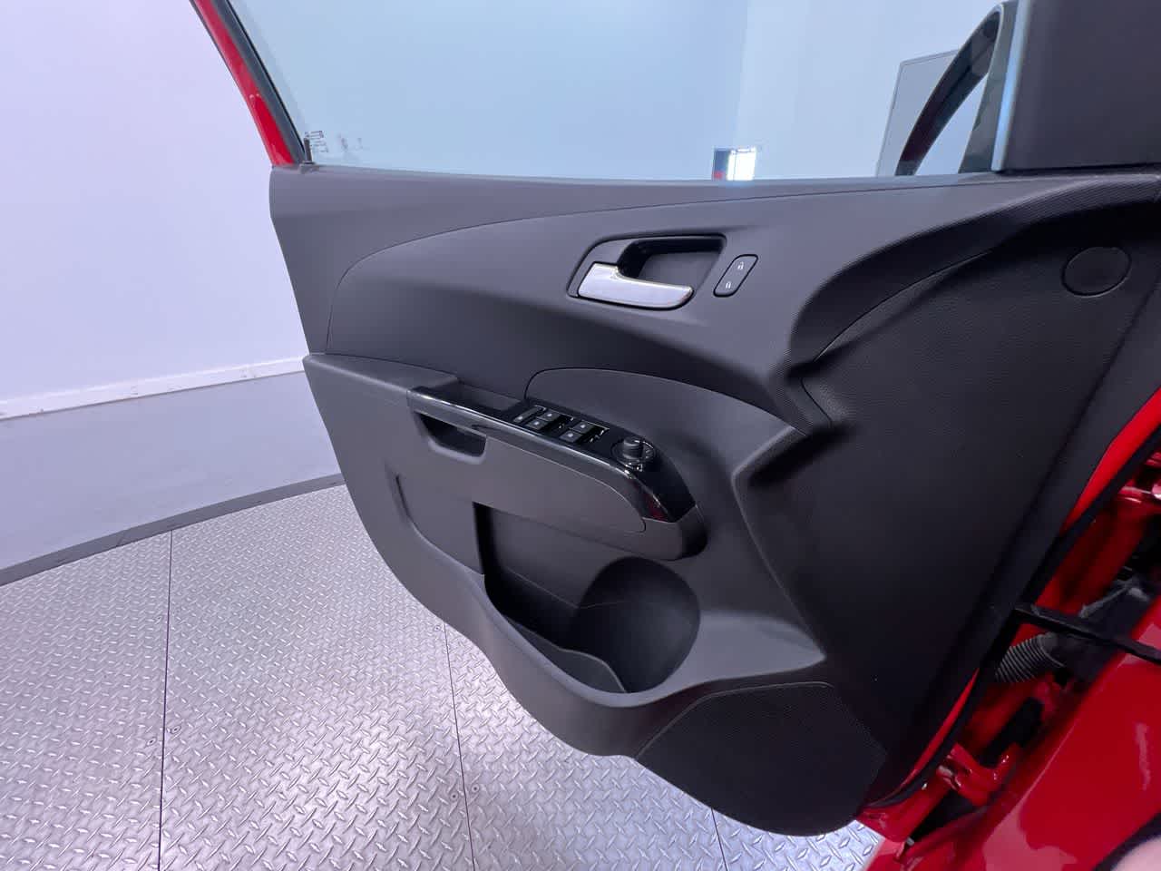 2020 Chevrolet Sonic LT