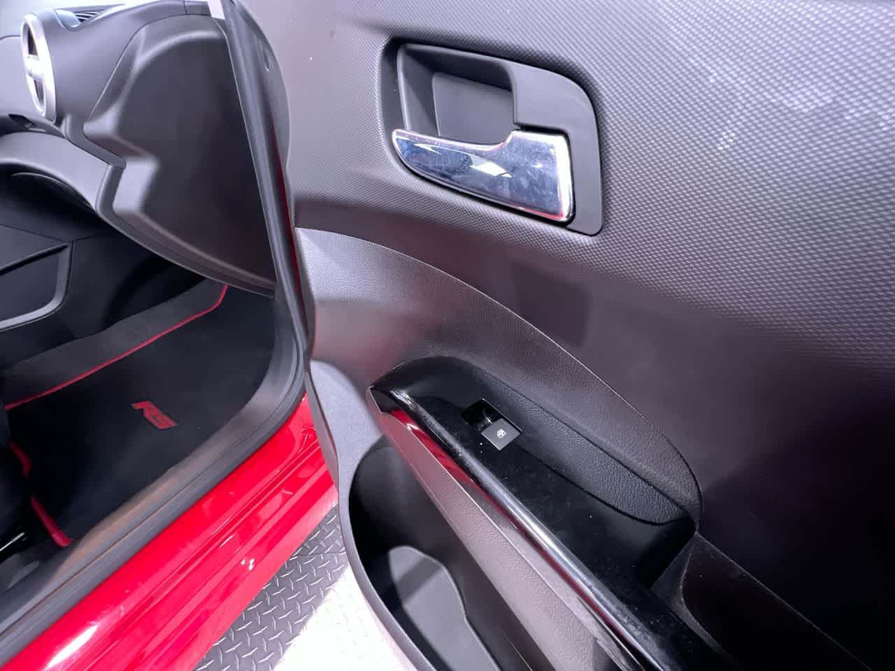 2020 Chevrolet Sonic LT