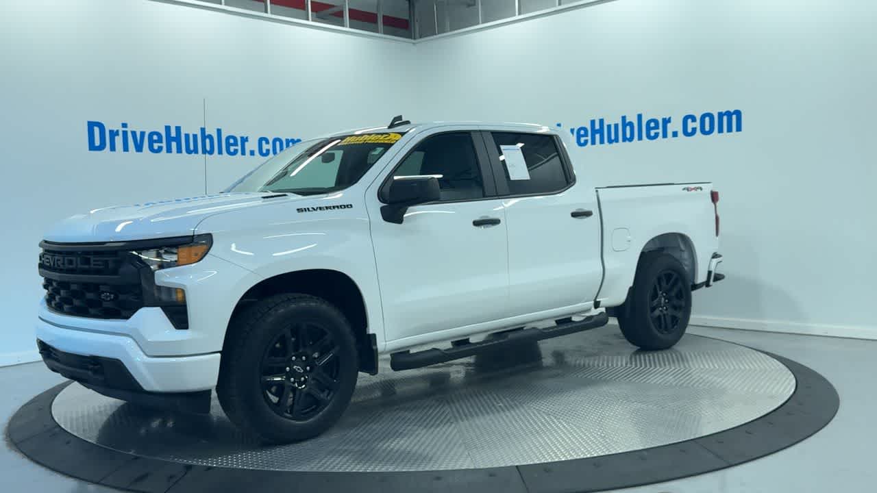 2025 Chevrolet Silverado 1500 Custom