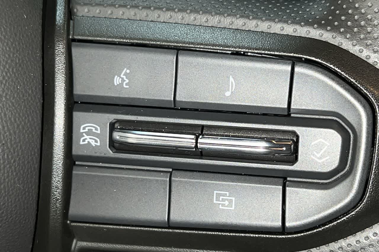 2023 Chevrolet Colorado WT