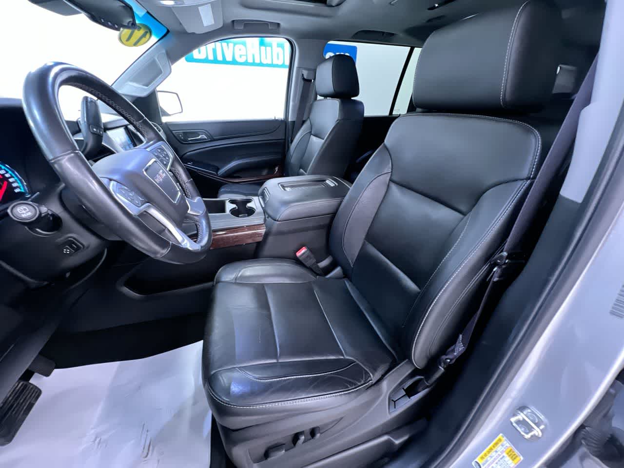 2017 GMC Yukon XL SLT