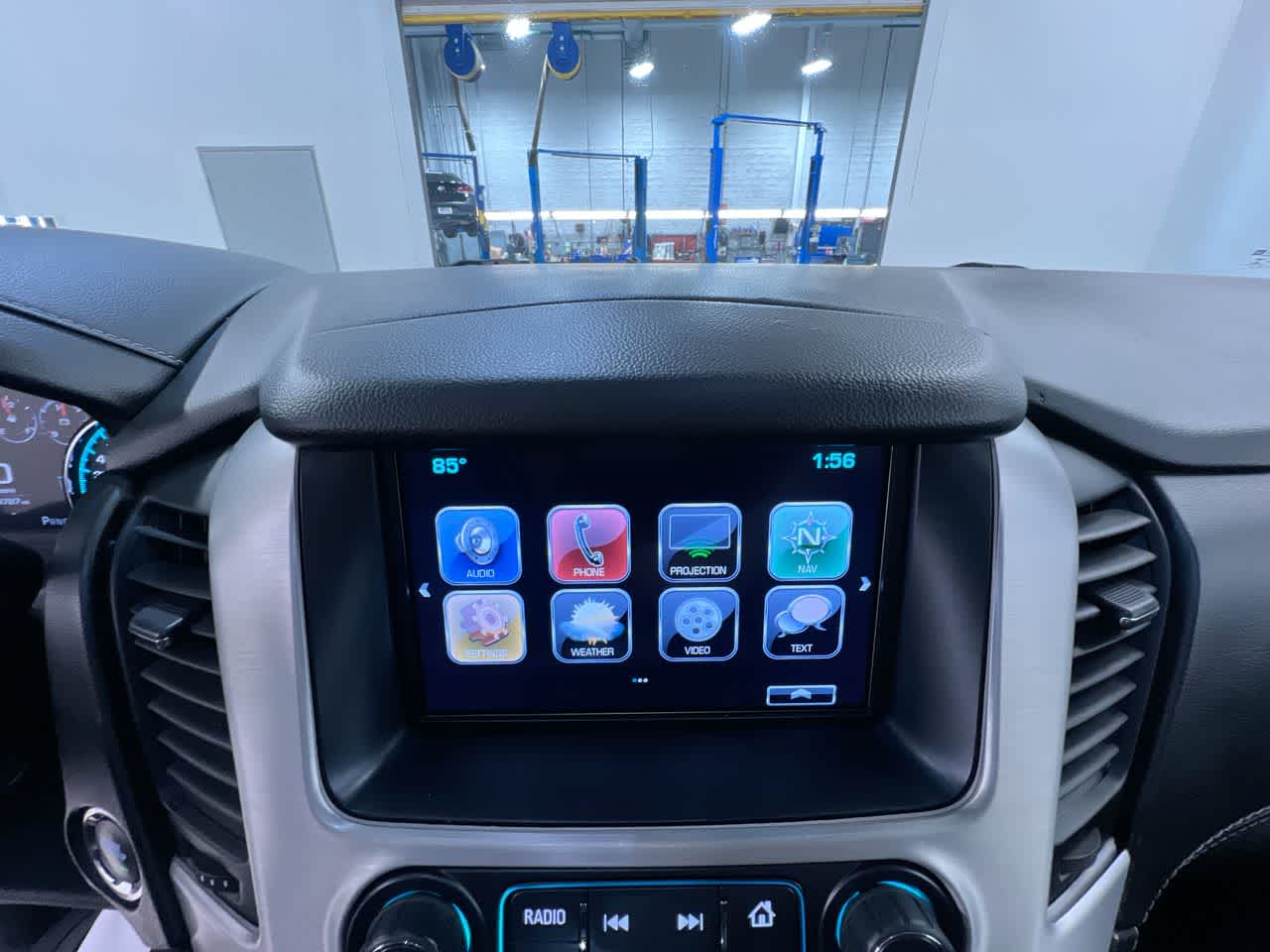 2017 GMC Yukon XL SLT