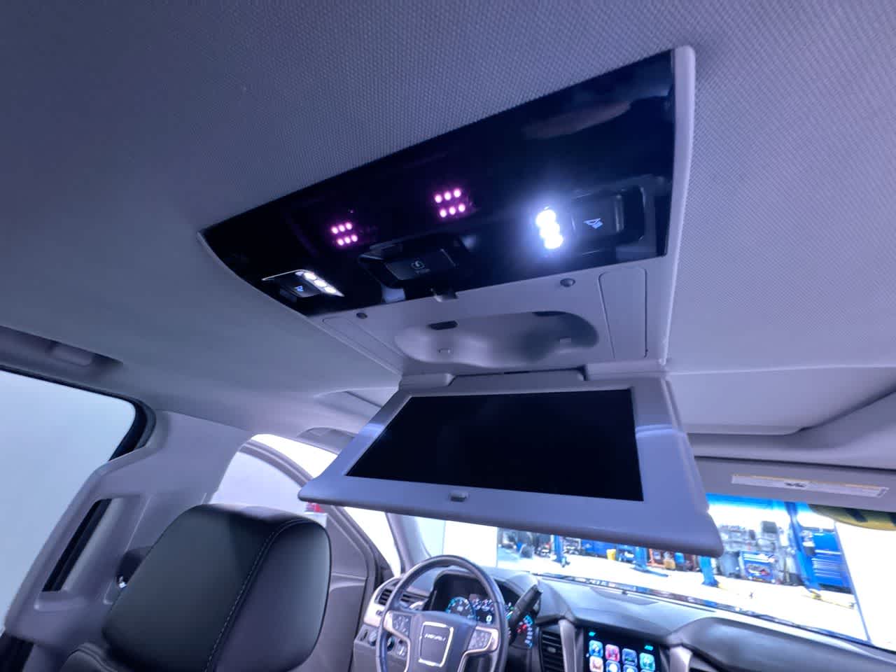 2017 GMC Yukon XL Denali