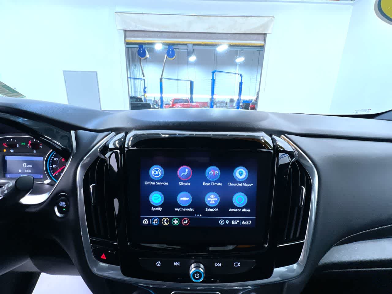 2022 Chevrolet Traverse LT Leather