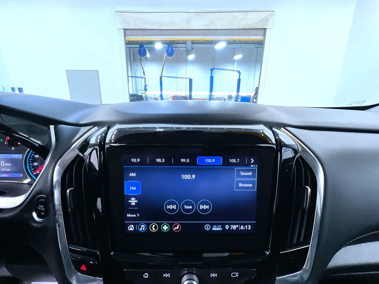 2021 Chevrolet Traverse LT Leather