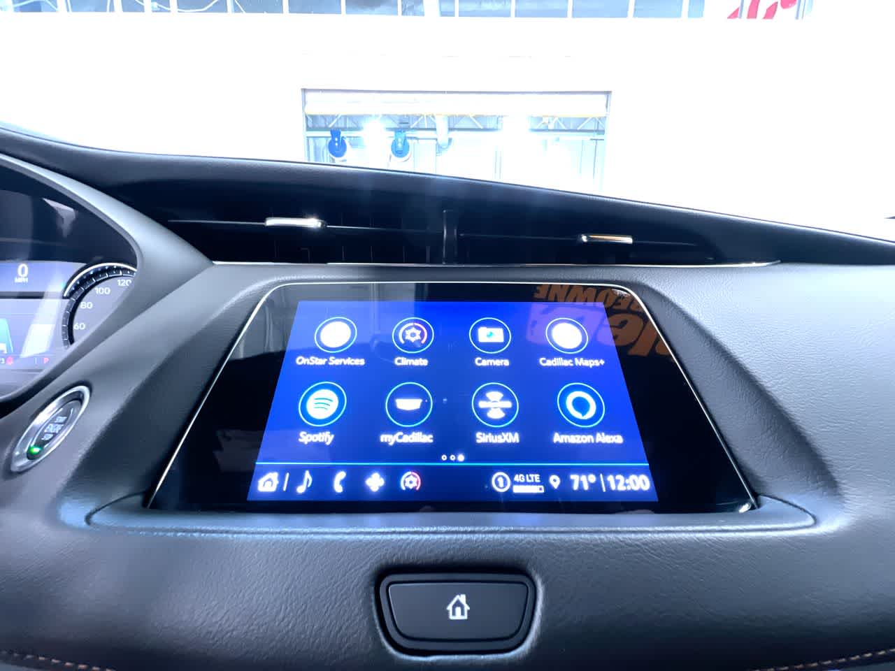 2023 Cadillac XT4 FWD Sport