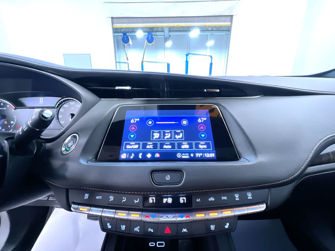 2023 Cadillac XT4 FWD Sport