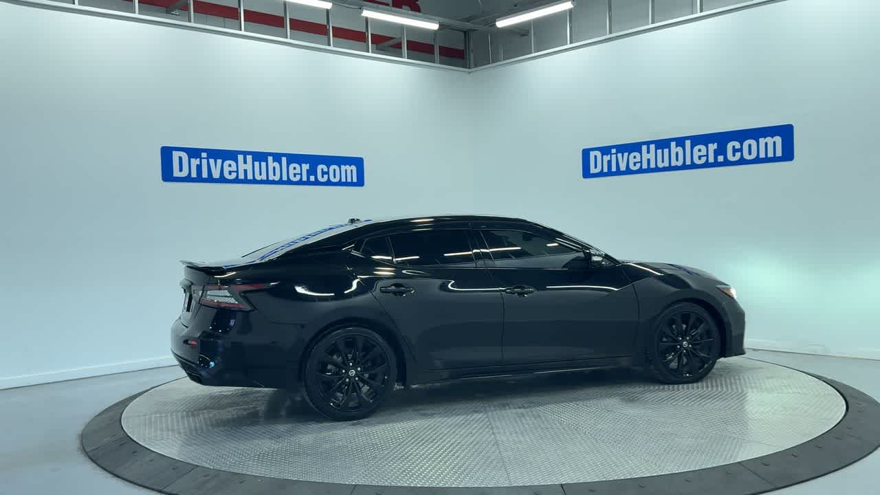 2019 Nissan Maxima SR