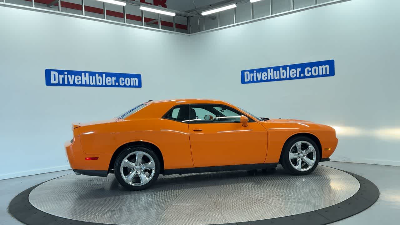 2014 Dodge Challenger SXT Plus
