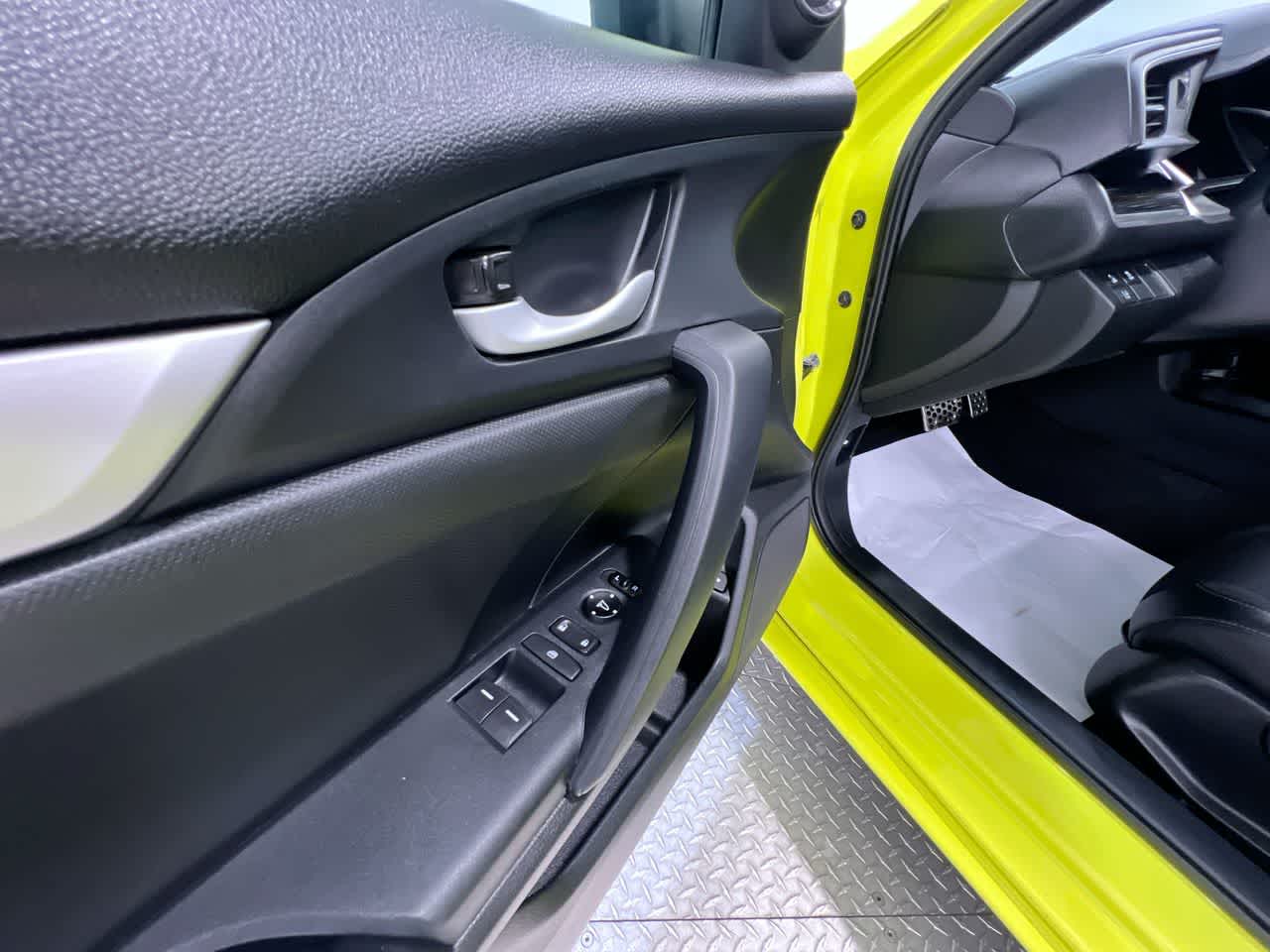 2019 Honda Civic Coupe Sport
