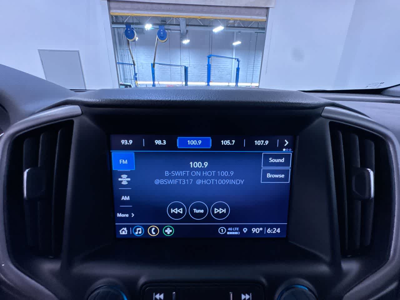 2024 GMC Terrain AT4