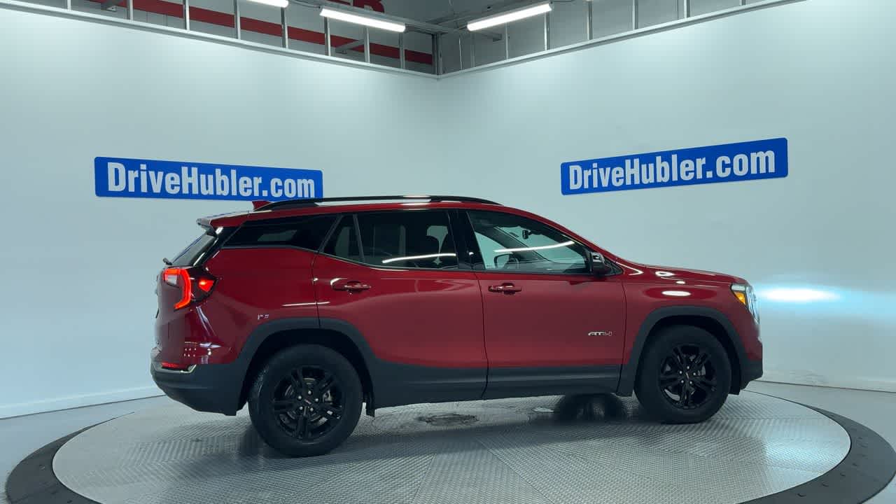 2024 GMC Terrain AT4