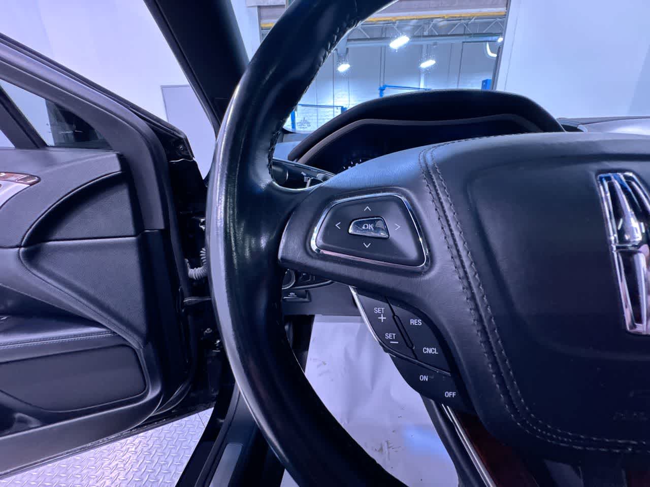 2017 Lincoln MKZ Select
