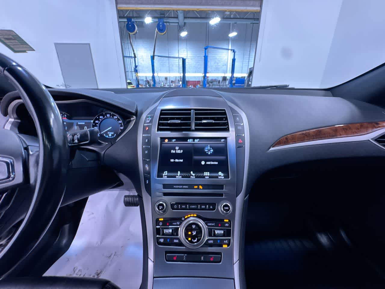 2017 Lincoln MKZ Select
