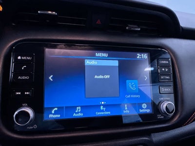 2021 Nissan Kicks SR