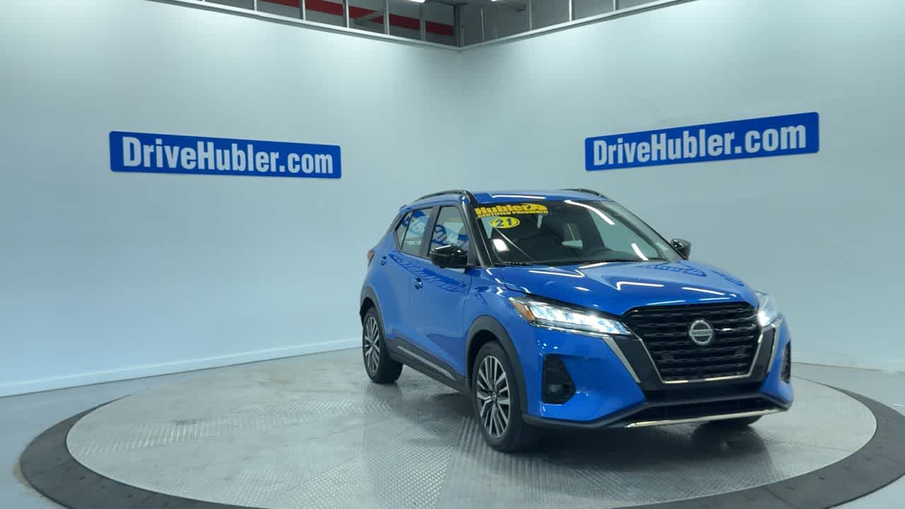 2021 Nissan Kicks SR