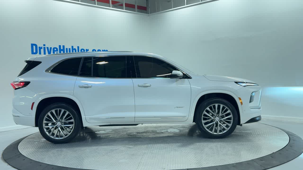 2025 Buick Enclave Avenir