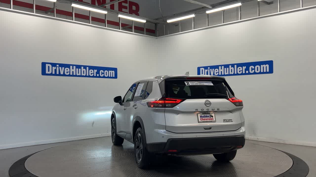 2024 Nissan Rogue SV