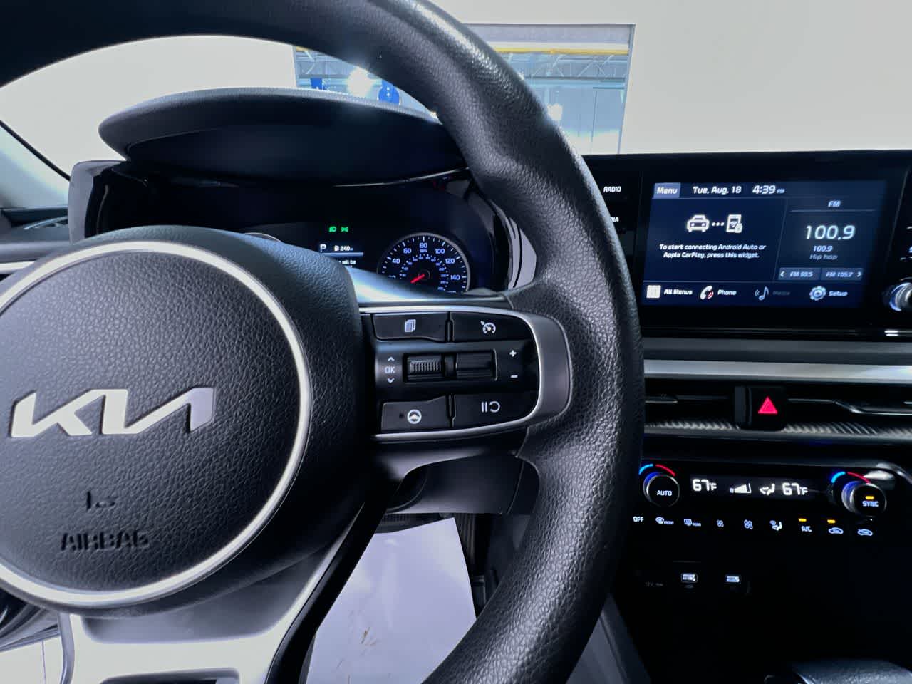 2022 Kia K5 LXS