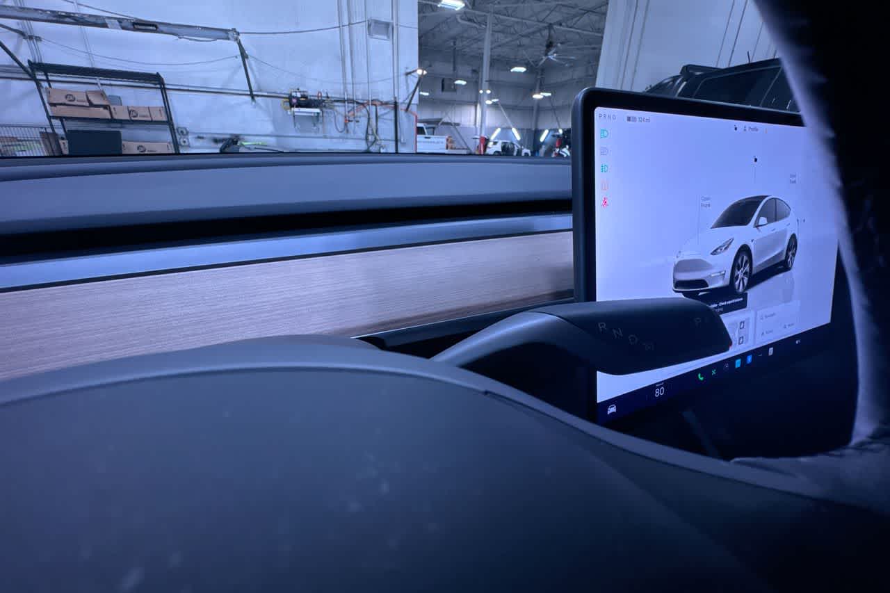 2024 Tesla Model Y Long Range