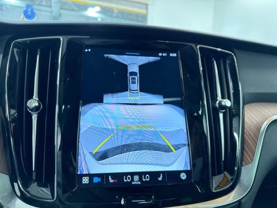 2025 Volvo V60 Cross Country Plus