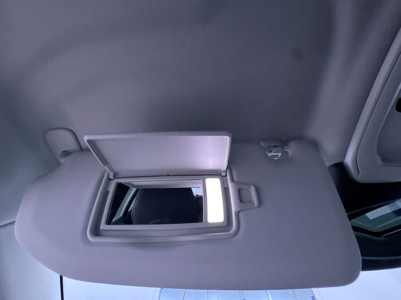 2025 Volvo V60 Cross Country Plus