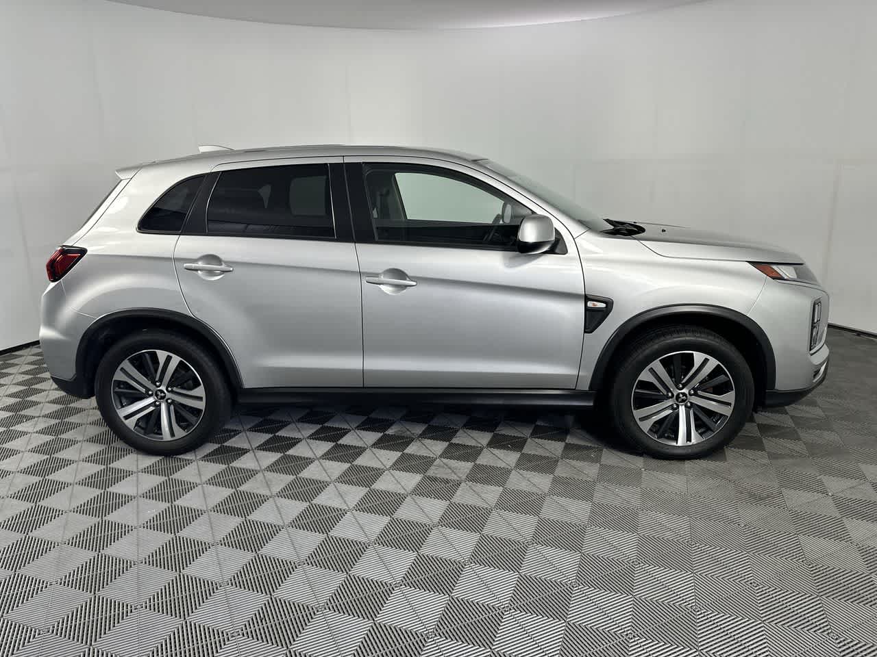 2022 Mitsubishi Outlander Sport ES