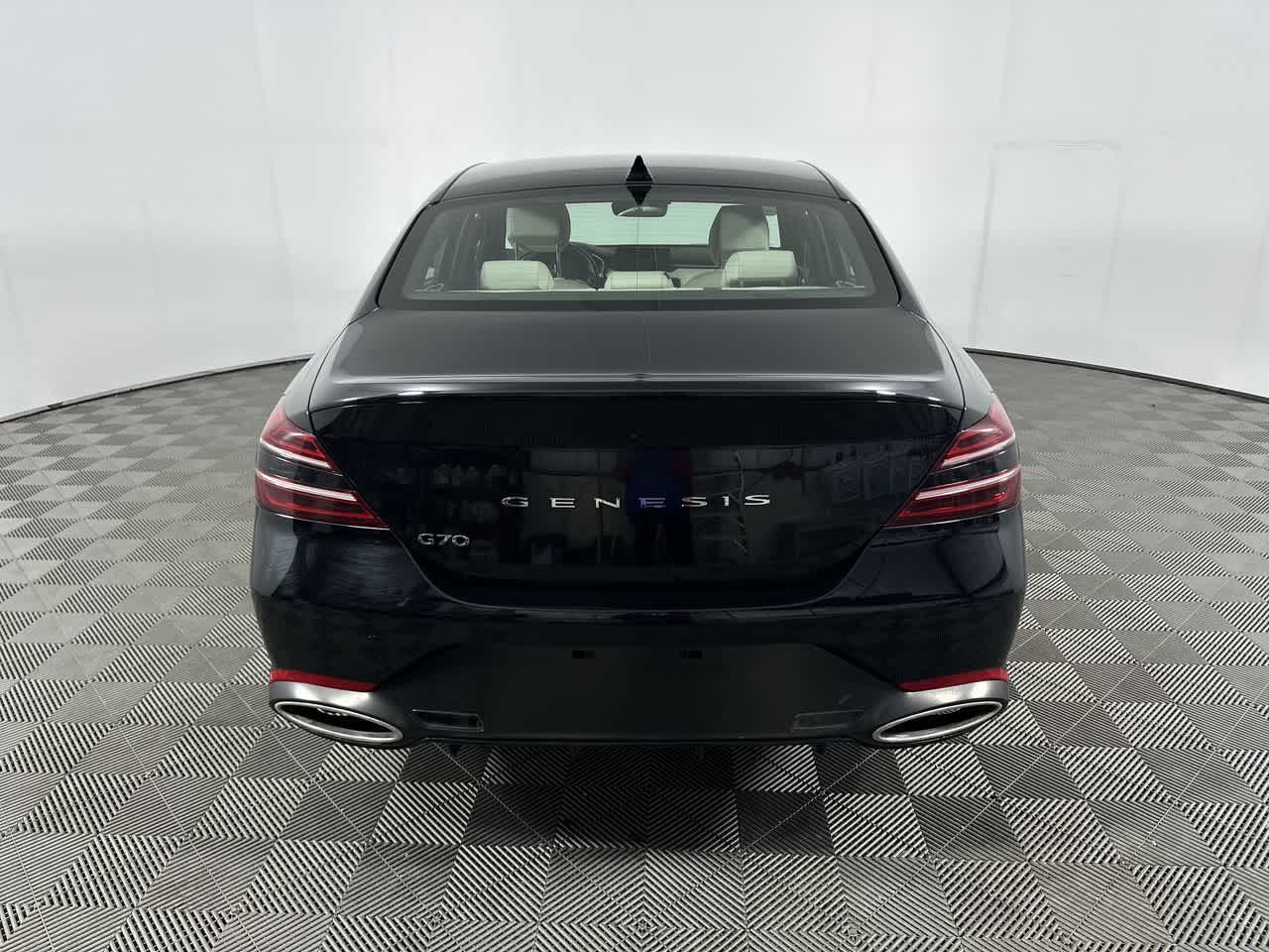 2025 Genesis G70 2.5T