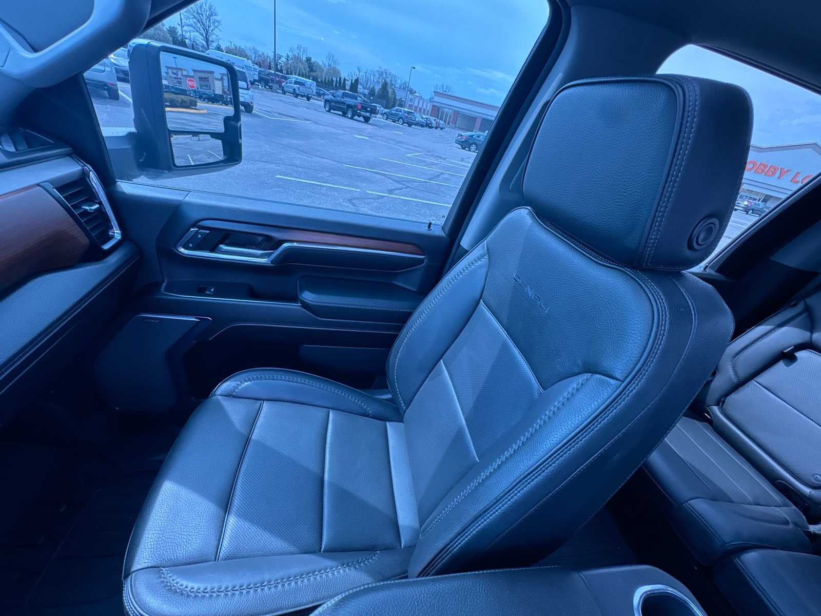 2024 GMC Sierra 3500HD Denali