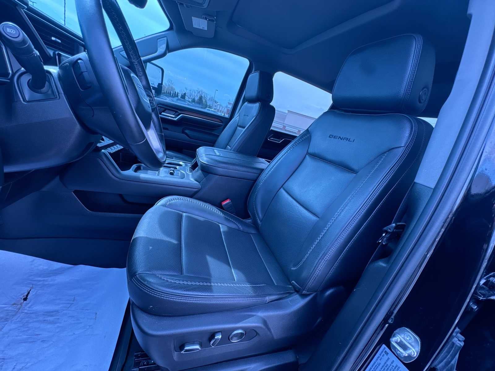 2024 GMC Sierra 3500HD Denali