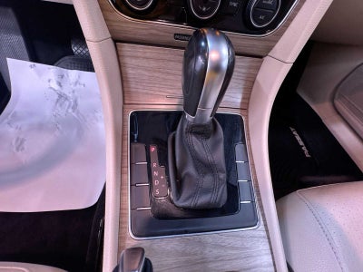 2016 Volkswagen Passat 1.8T SE