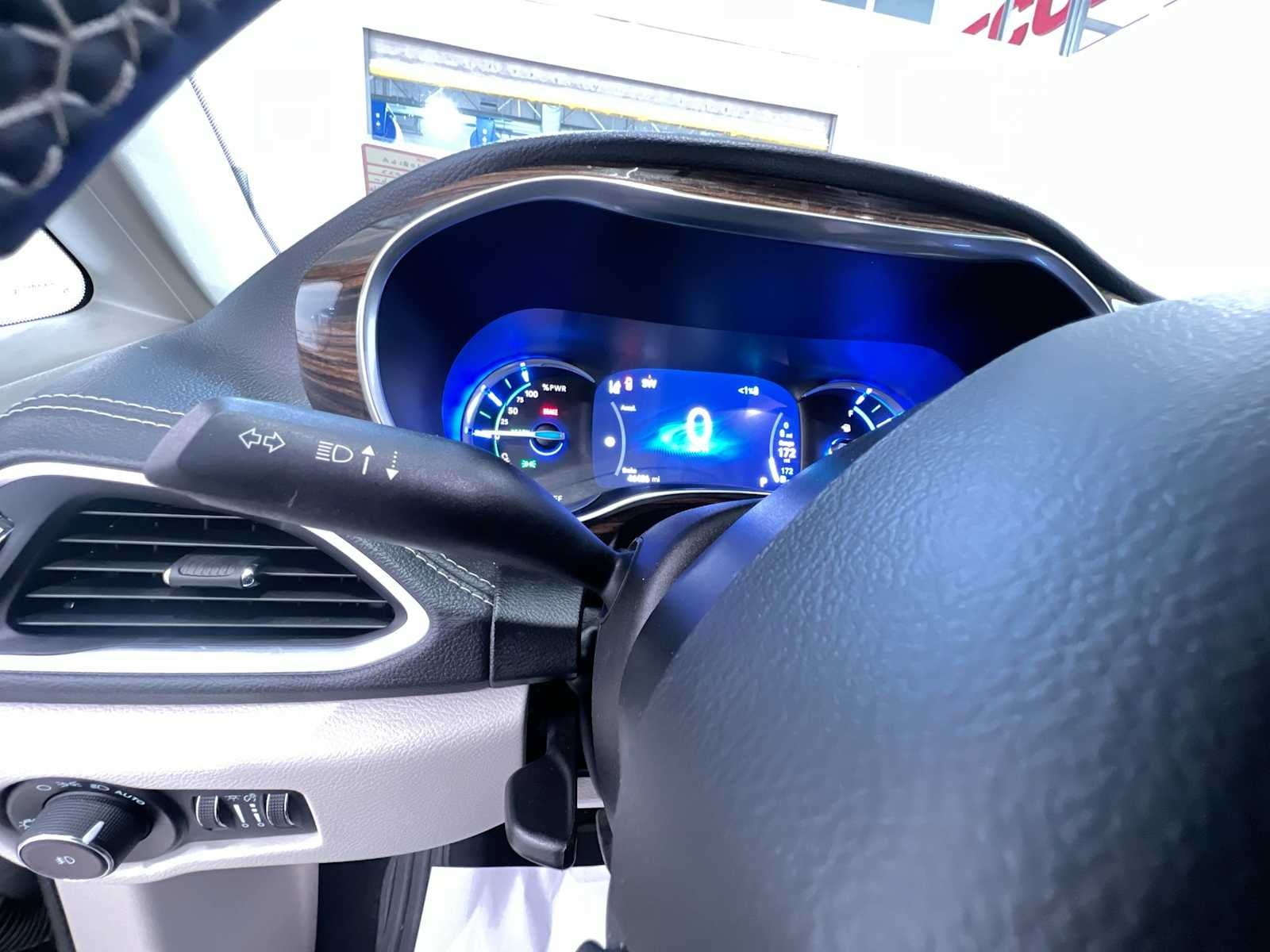 2022 Chrysler Pacifica Hybrid Limited