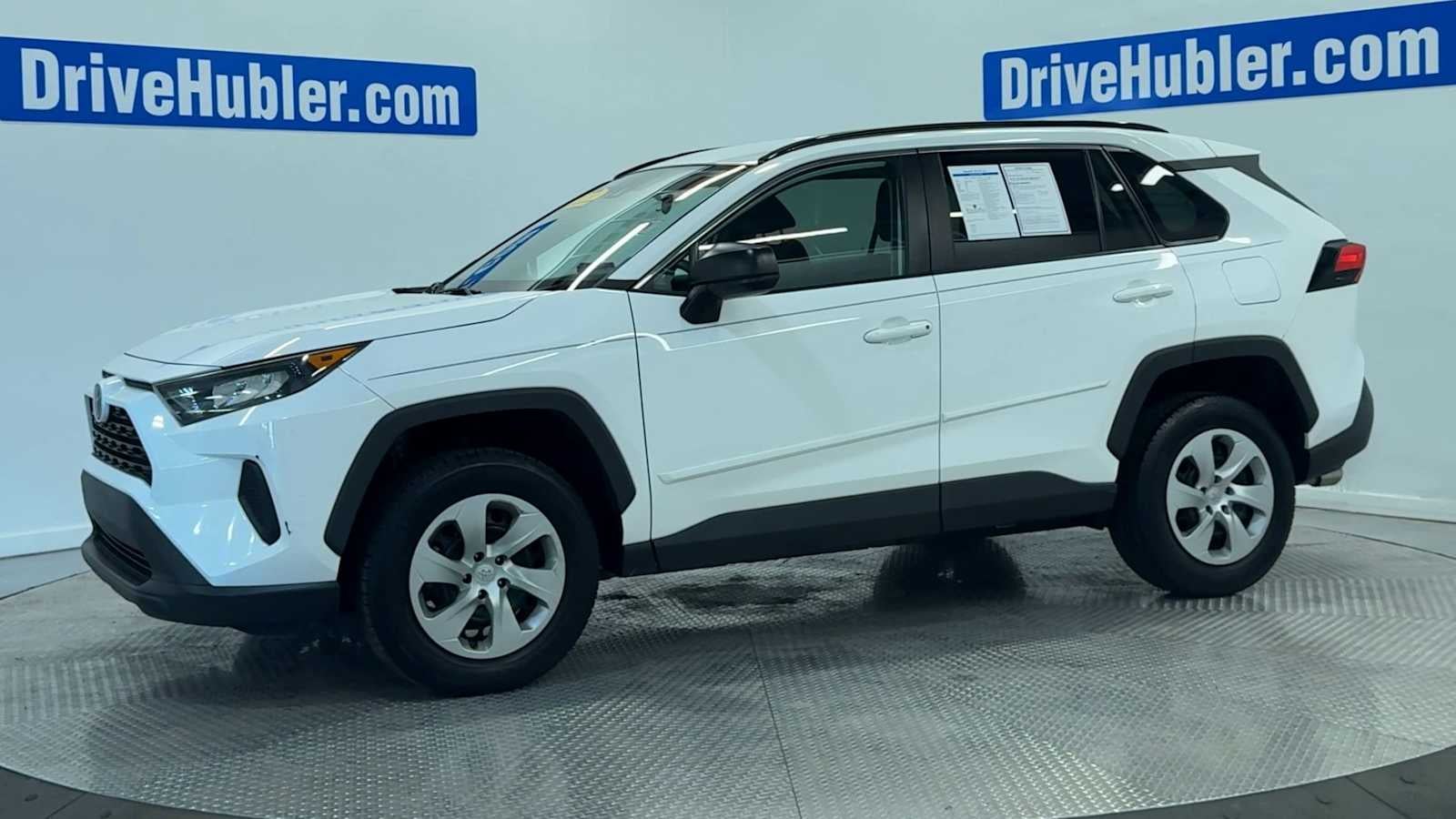 2020 Toyota RAV4 LE
