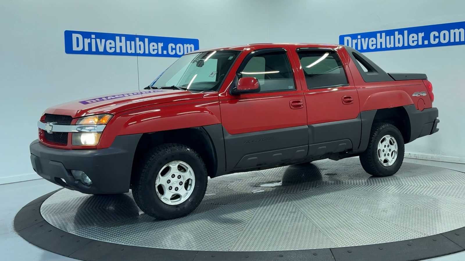 2004 Chevrolet Avalanche 1500 5dr Crew Cab 130" WB 4WD