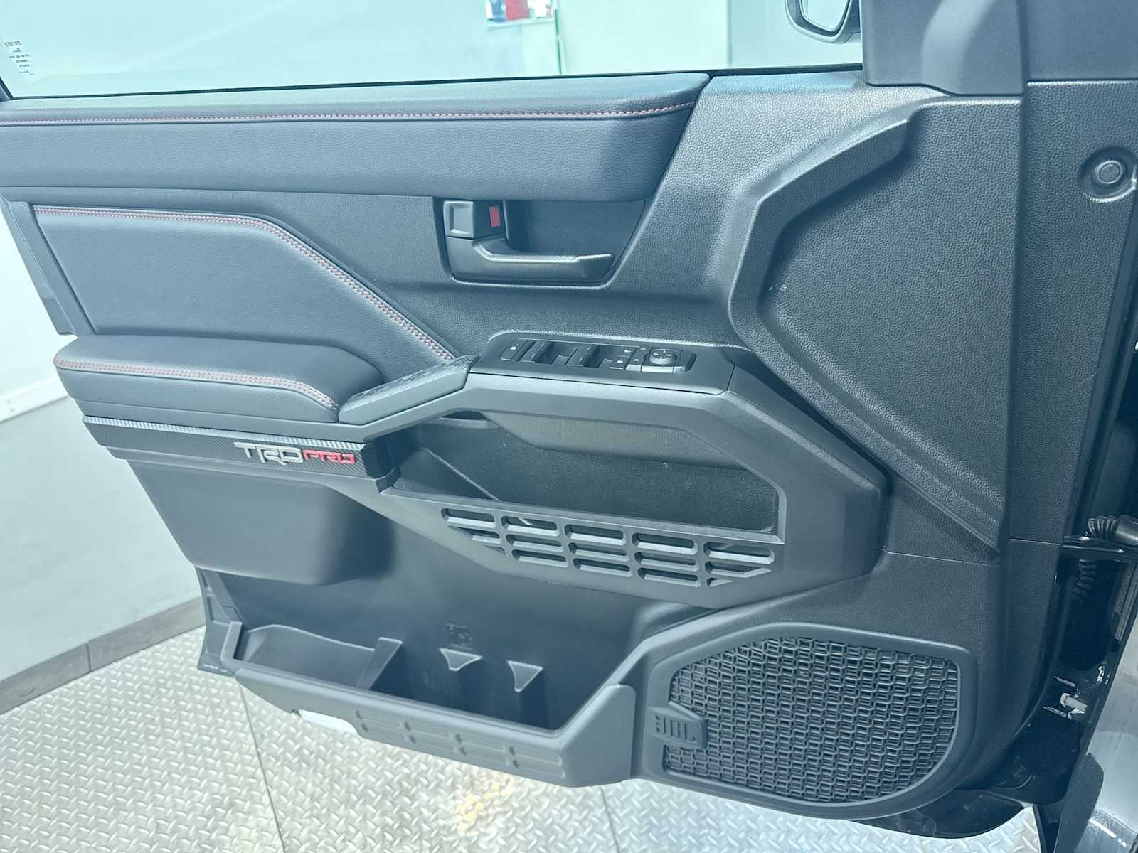 2024 Toyota Tacoma TRD Pro Hybrid