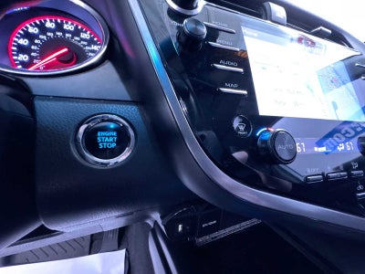 2019 Toyota Camry XSE