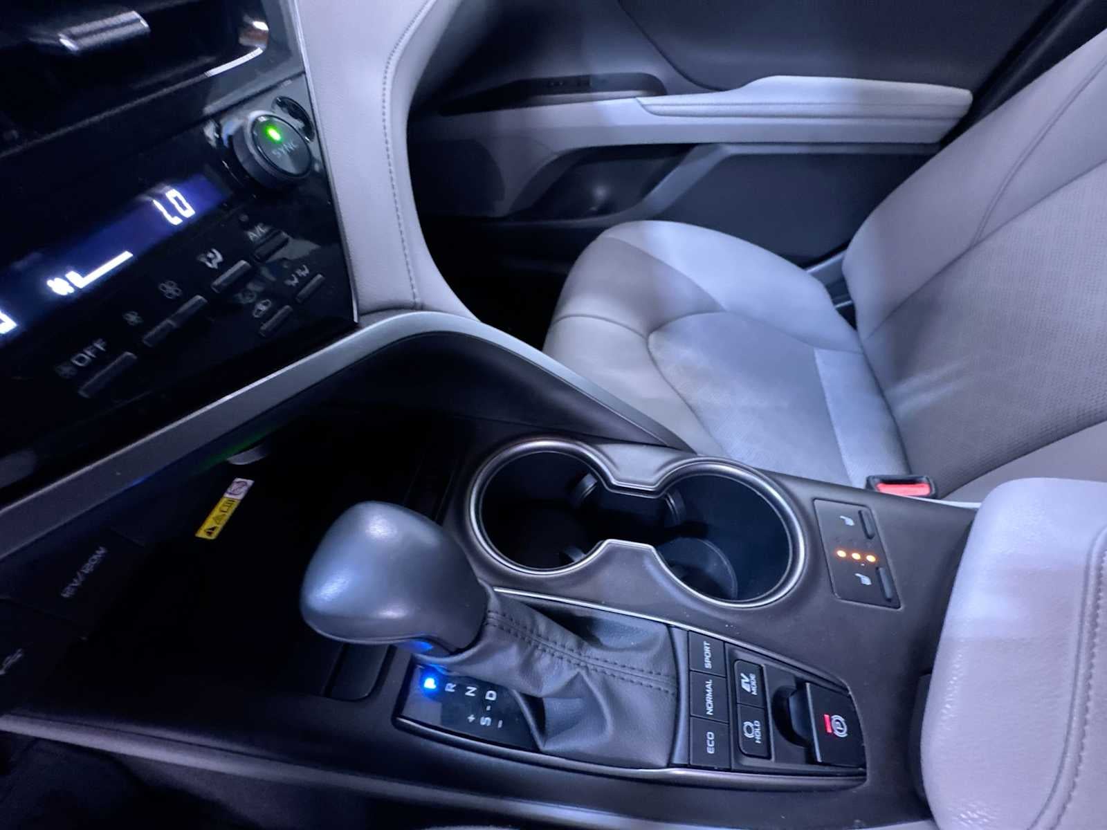 2024 Toyota Camry Hybrid XSE