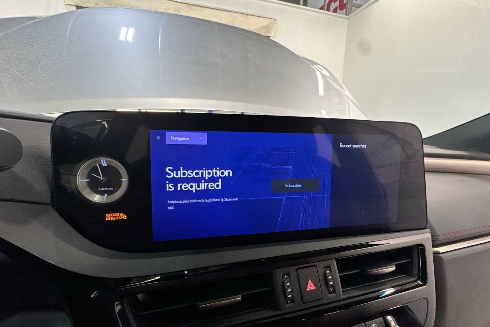 2023 Lexus ES F SPORT Handling