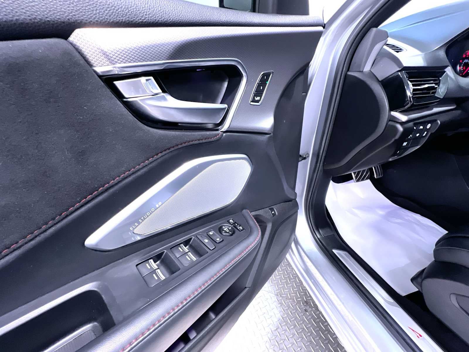 2022 Acura RDX w/A-Spec Advance Package