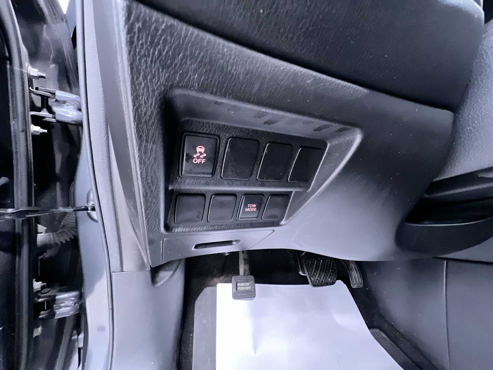 2014 Nissan Pathfinder SV
