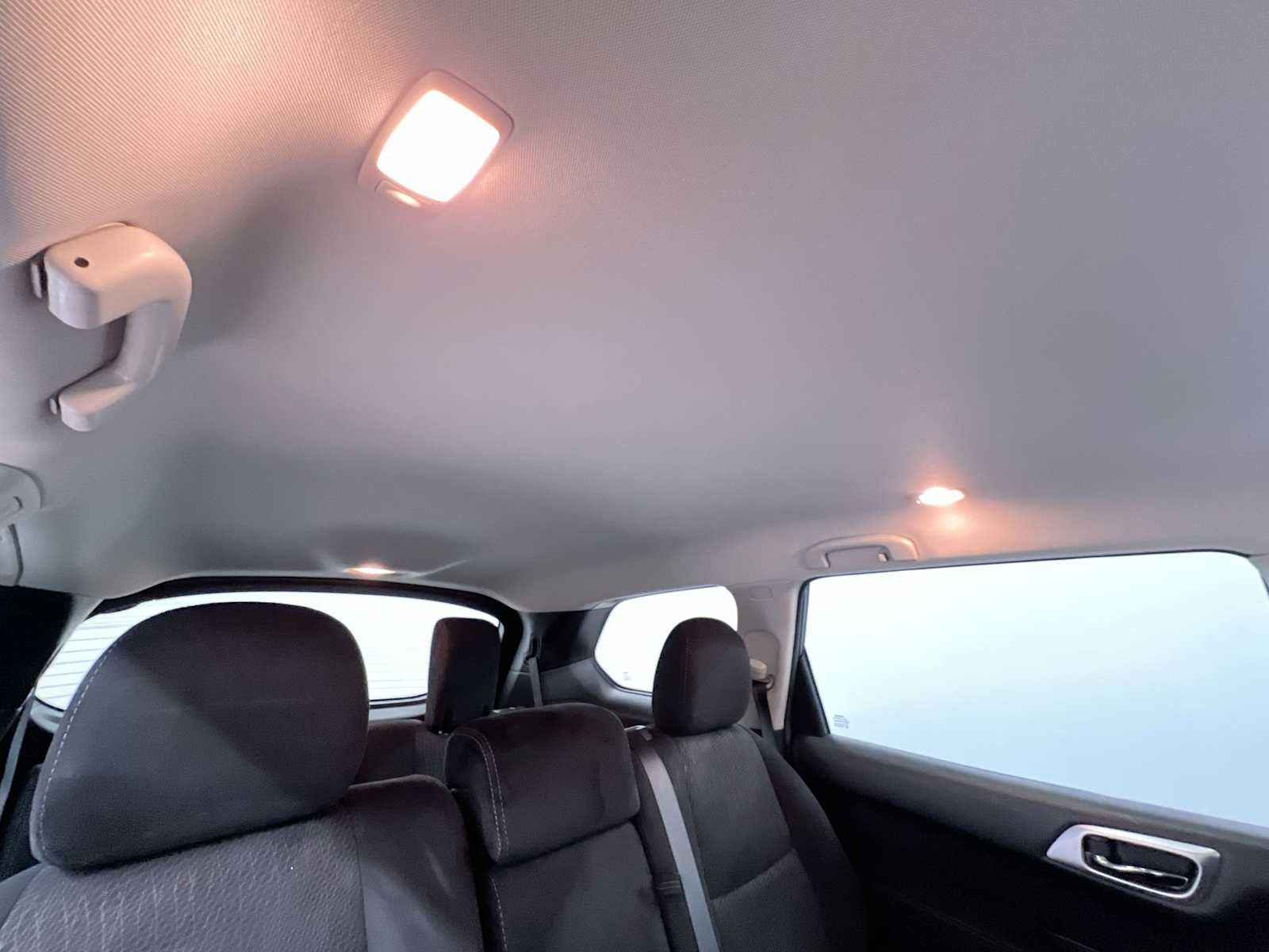 2014 Nissan Pathfinder SV