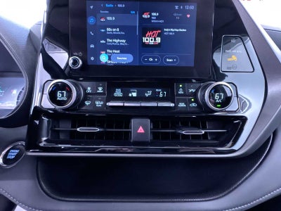 2025 Toyota Highlander LE