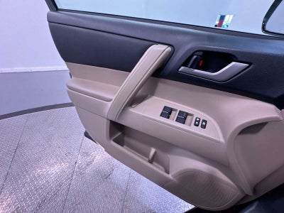 2013 Toyota Highlander Plus
