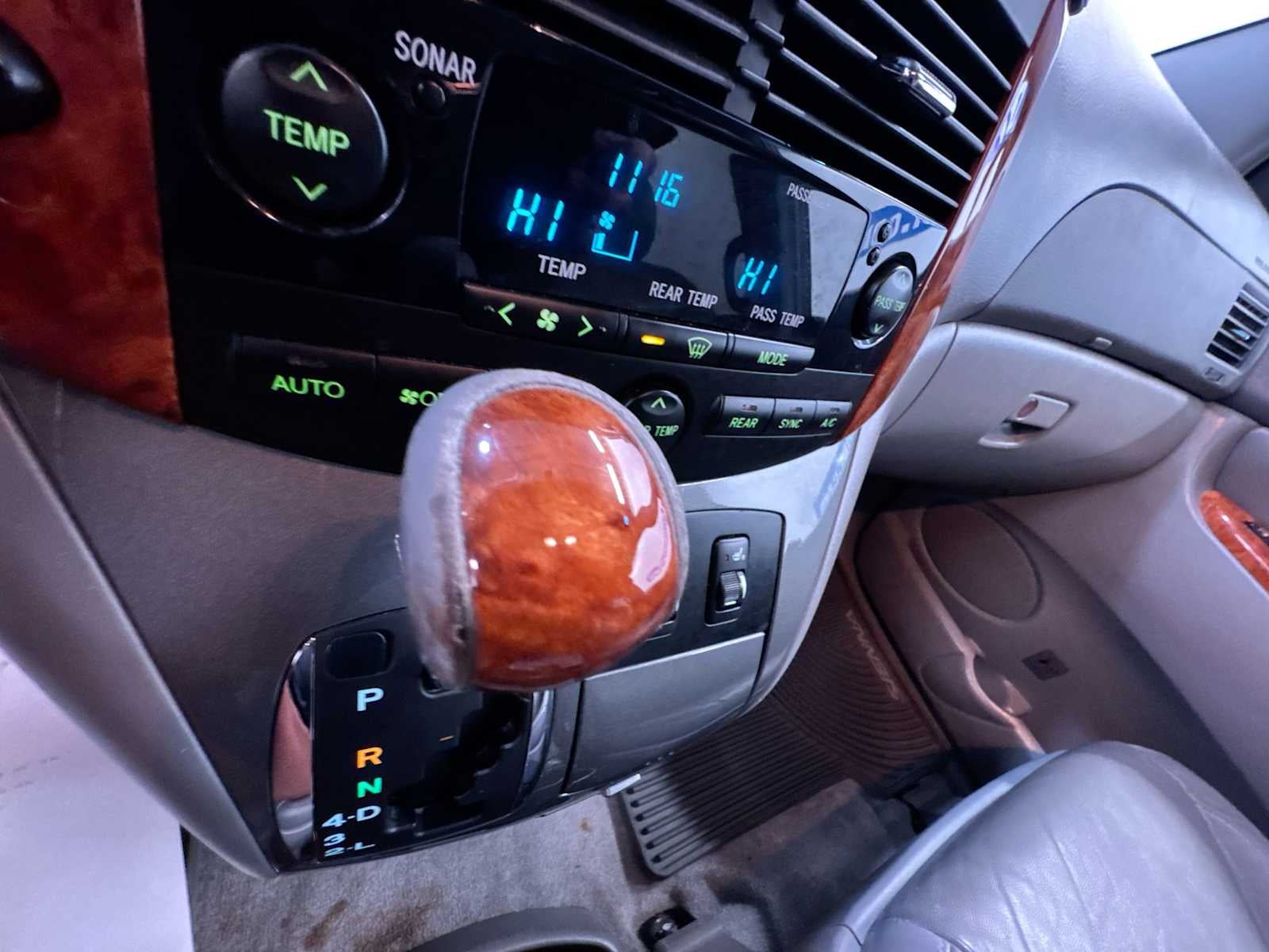 2008 Toyota Sienna XLE Ltd