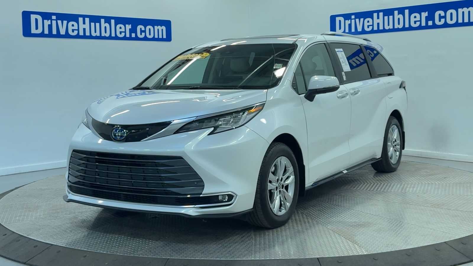 2025 Toyota Sienna Limited