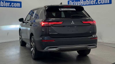 2025 Mitsubishi Outlander SE