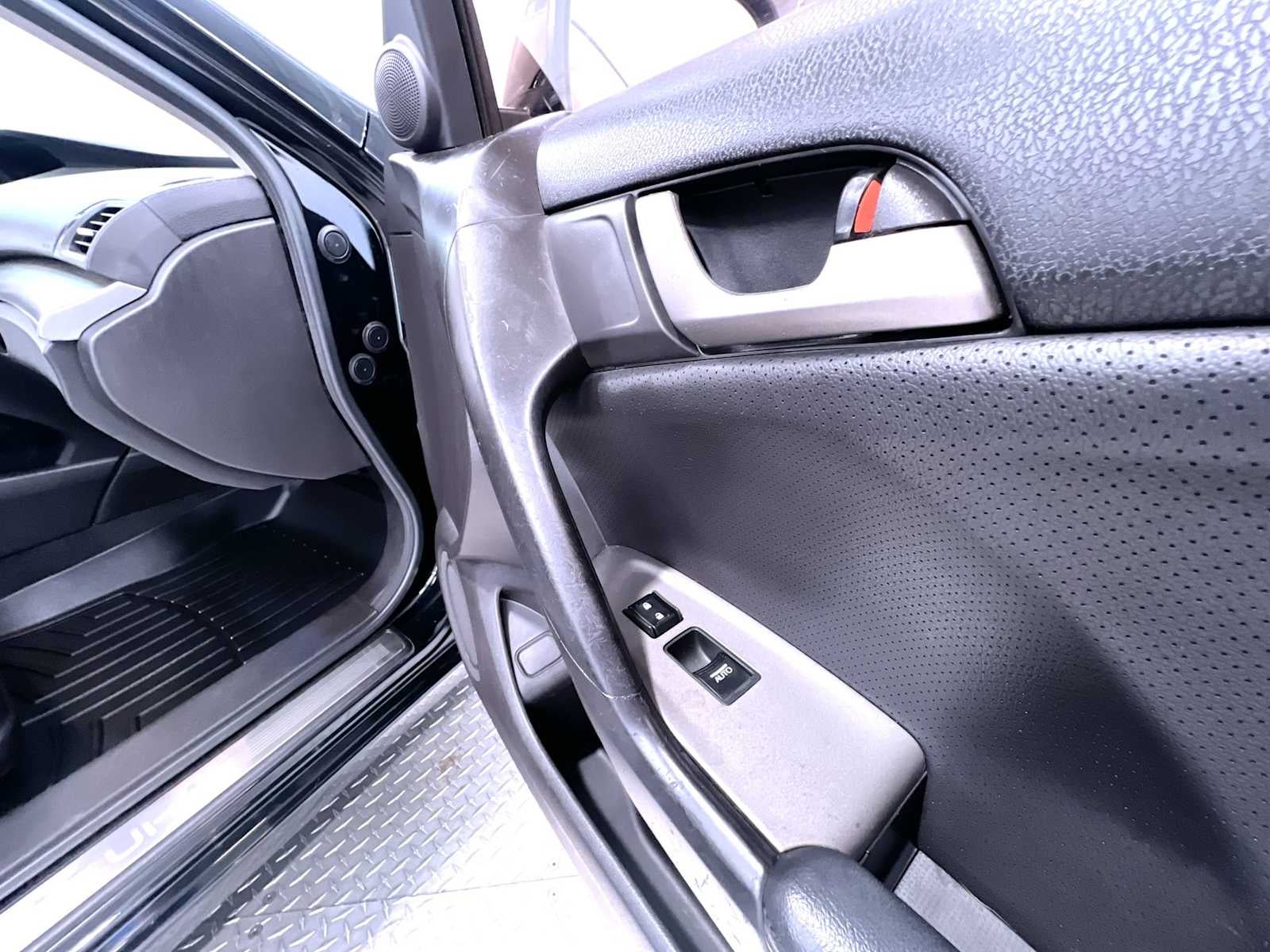 2010 Acura TSX 4dr Sdn I4 Auto