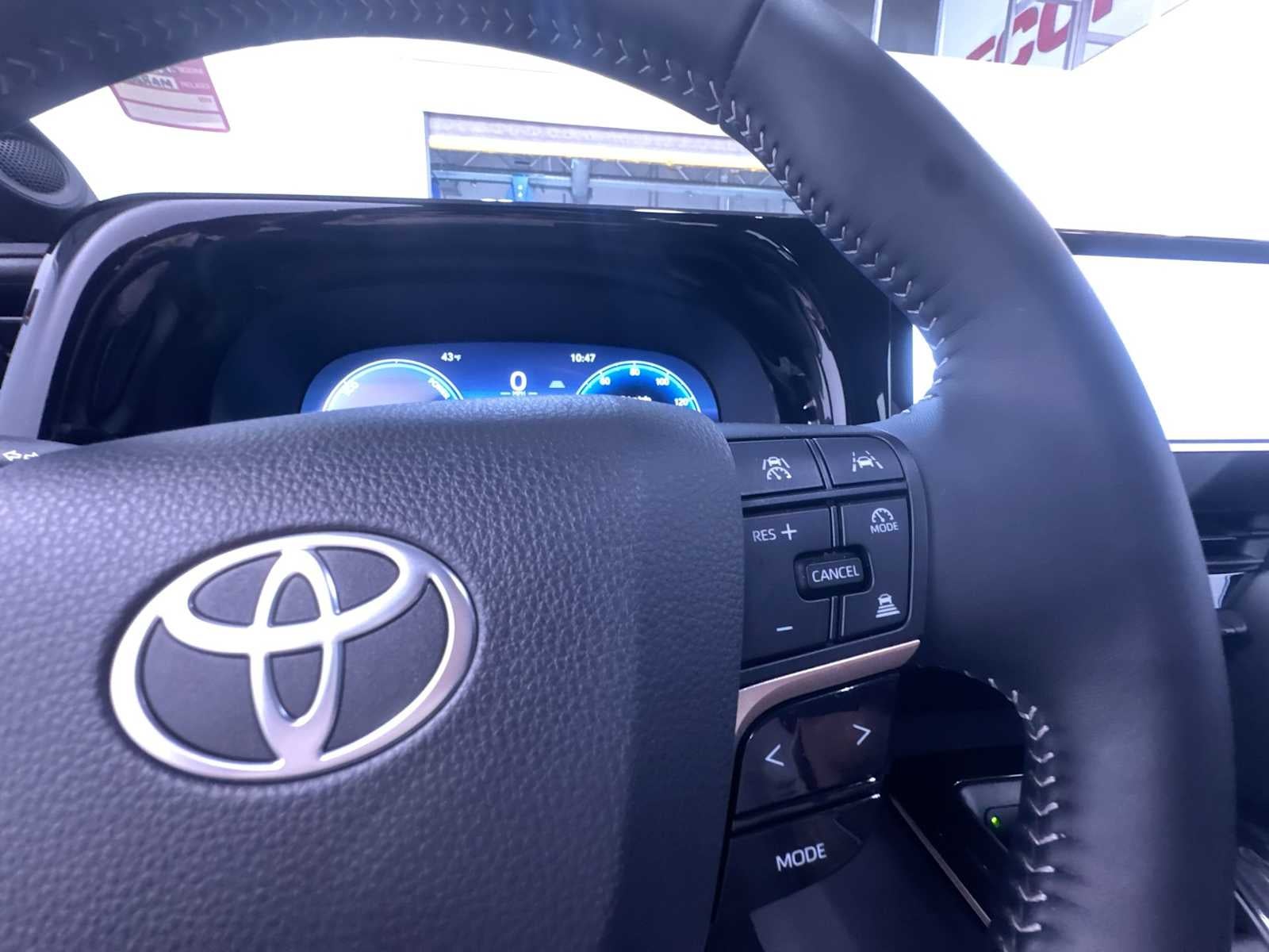 2025 Toyota Crown Signia Limited