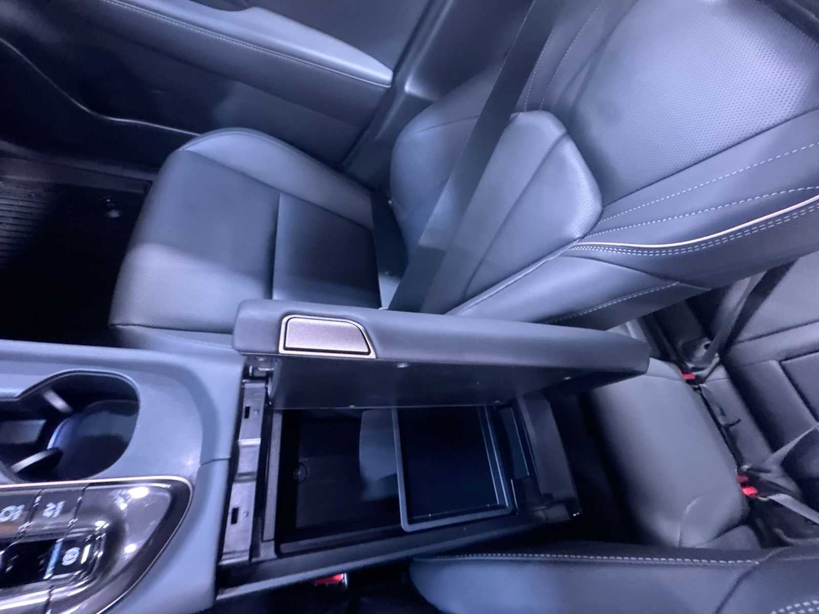 2025 Toyota Crown Signia Limited