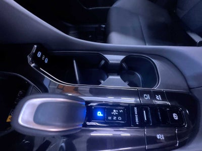 2025 Toyota Crown Signia Limited